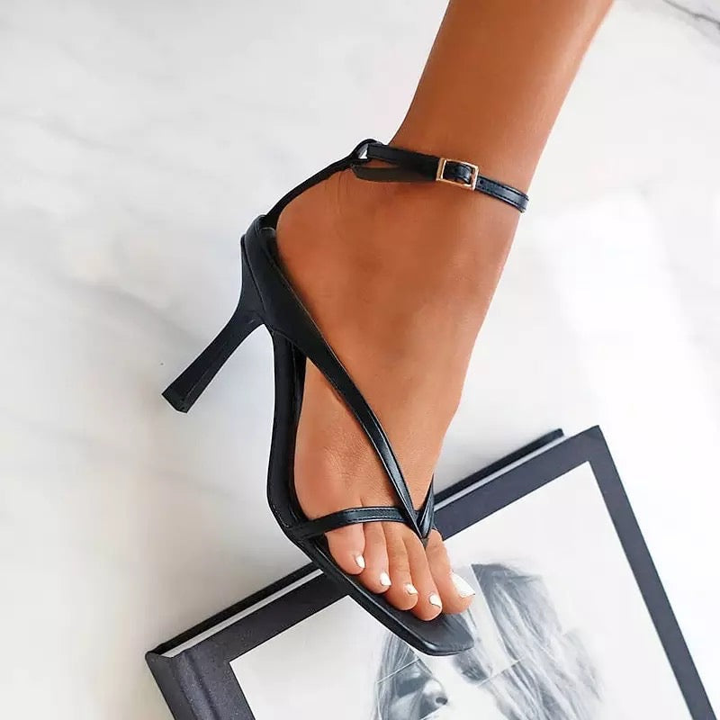 NOLANI HEELS BLACK