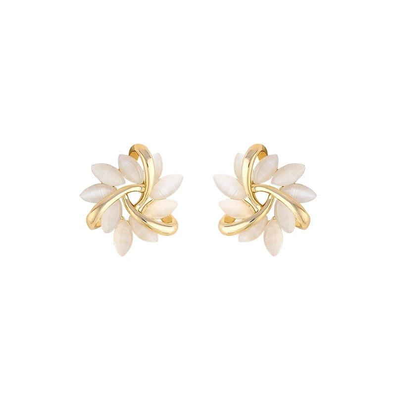 SIDONIE FLOWER EARRINGS