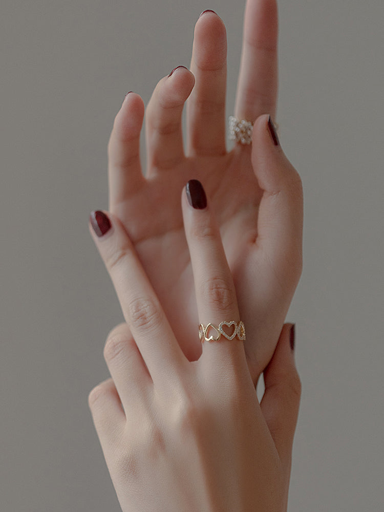VIVIAN RING