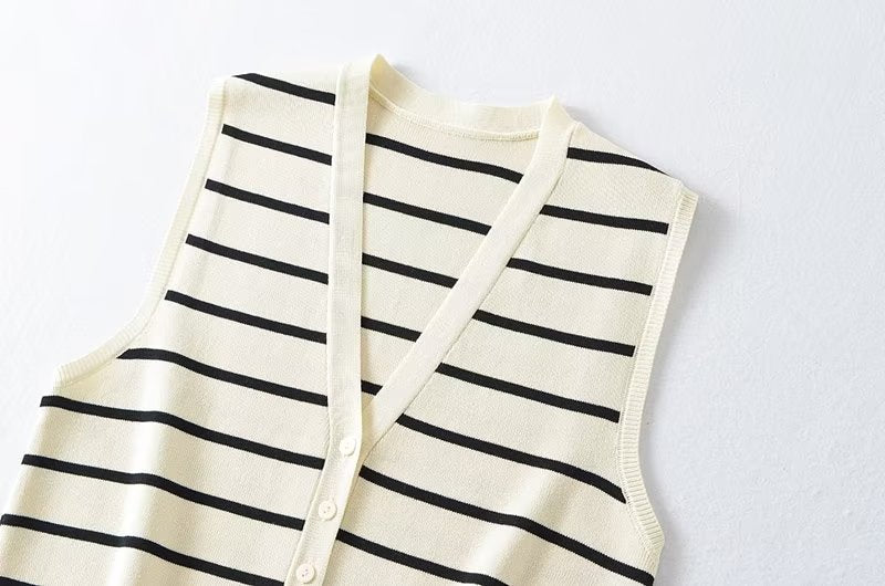 ESTELLE STRIPED TOP