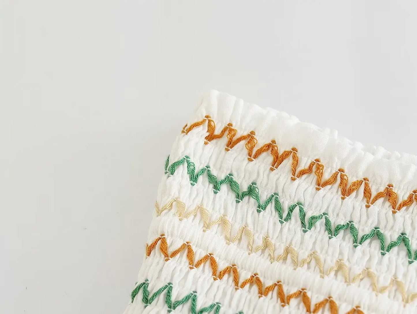 MADALINA EMBROIDERED SET