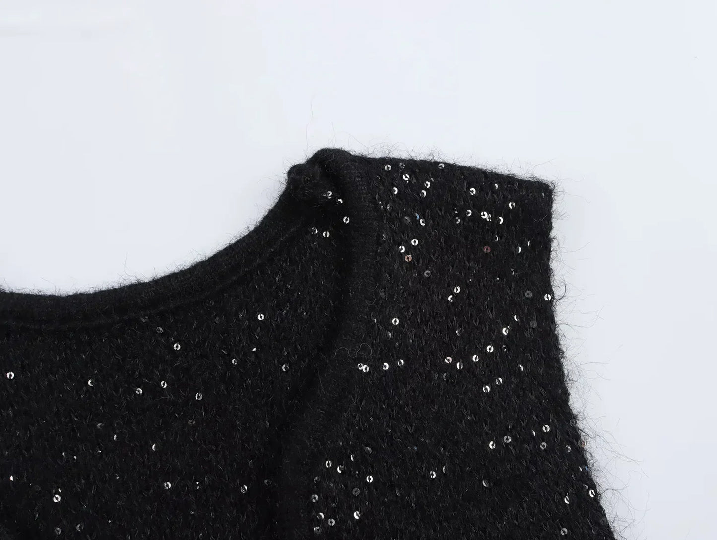 SEQUIN KNITTED SWEATER VEST