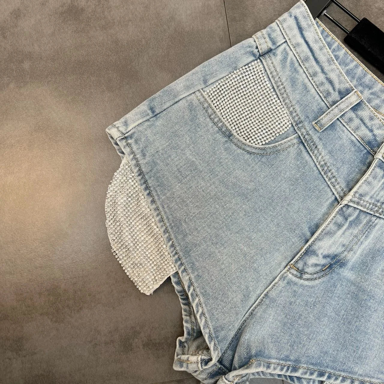 NAVARI SHORTS