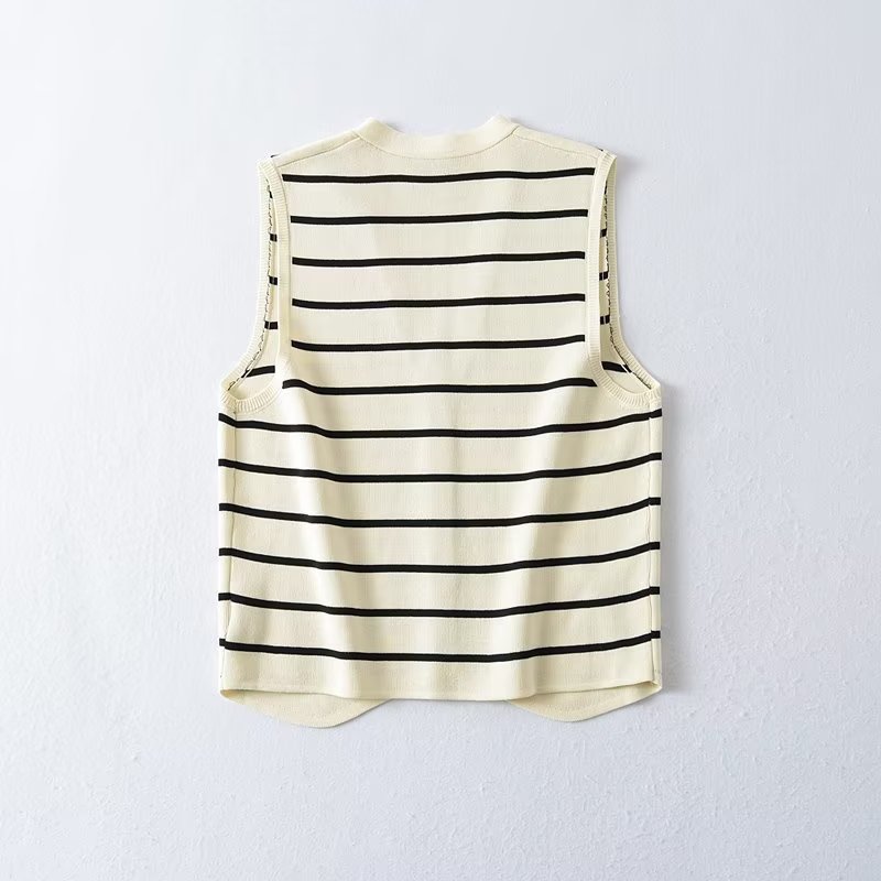 ESTELLE STRIPED TOP