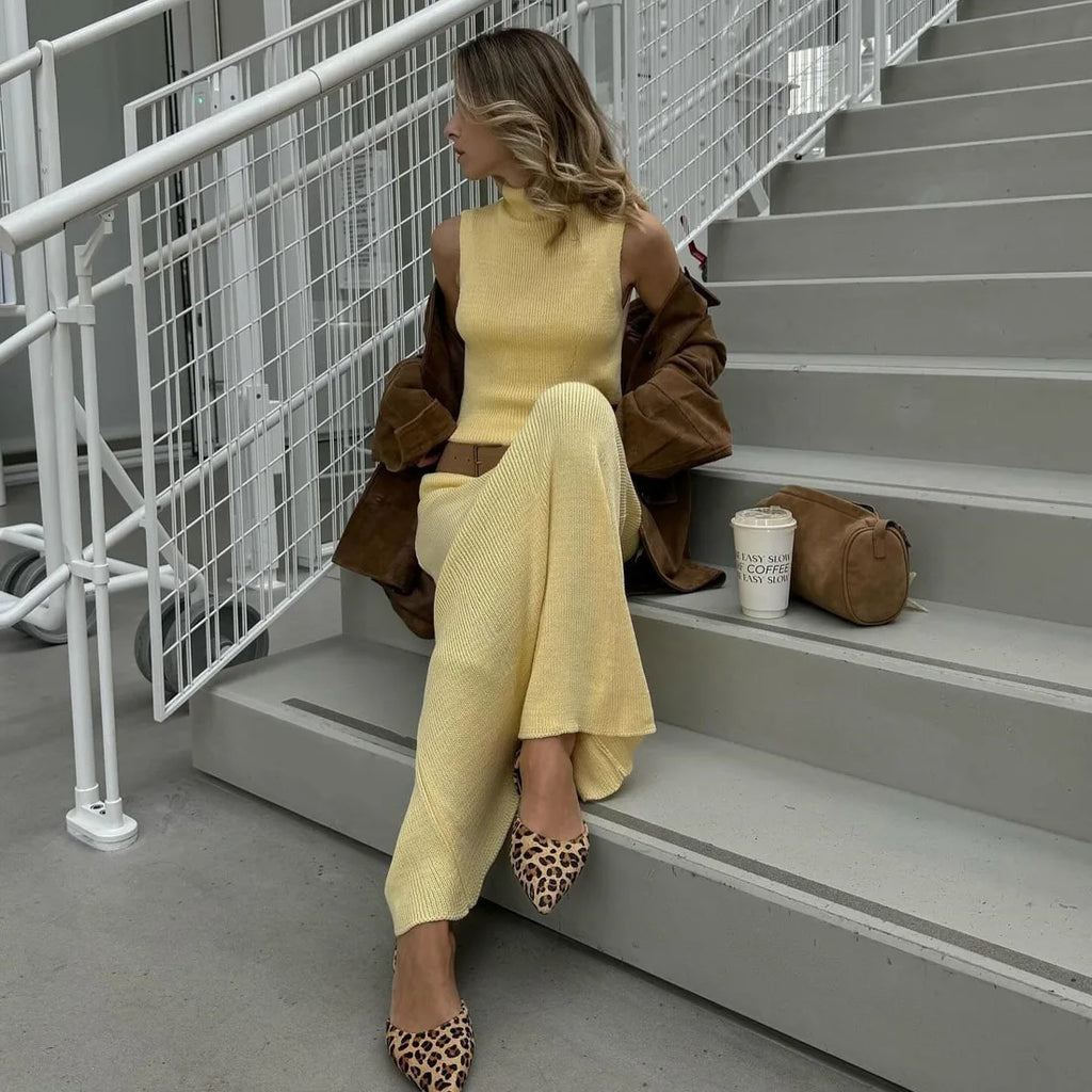 DAYANA KNIT TWO PIECE SET