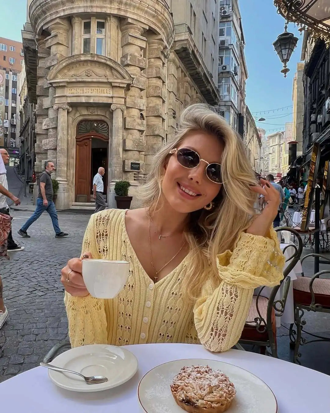 OLIVIA KNITTED CARDIGAN