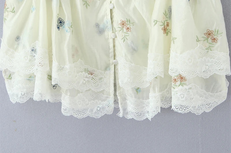 EMERY CO-ORD FLORAL LACE TOP