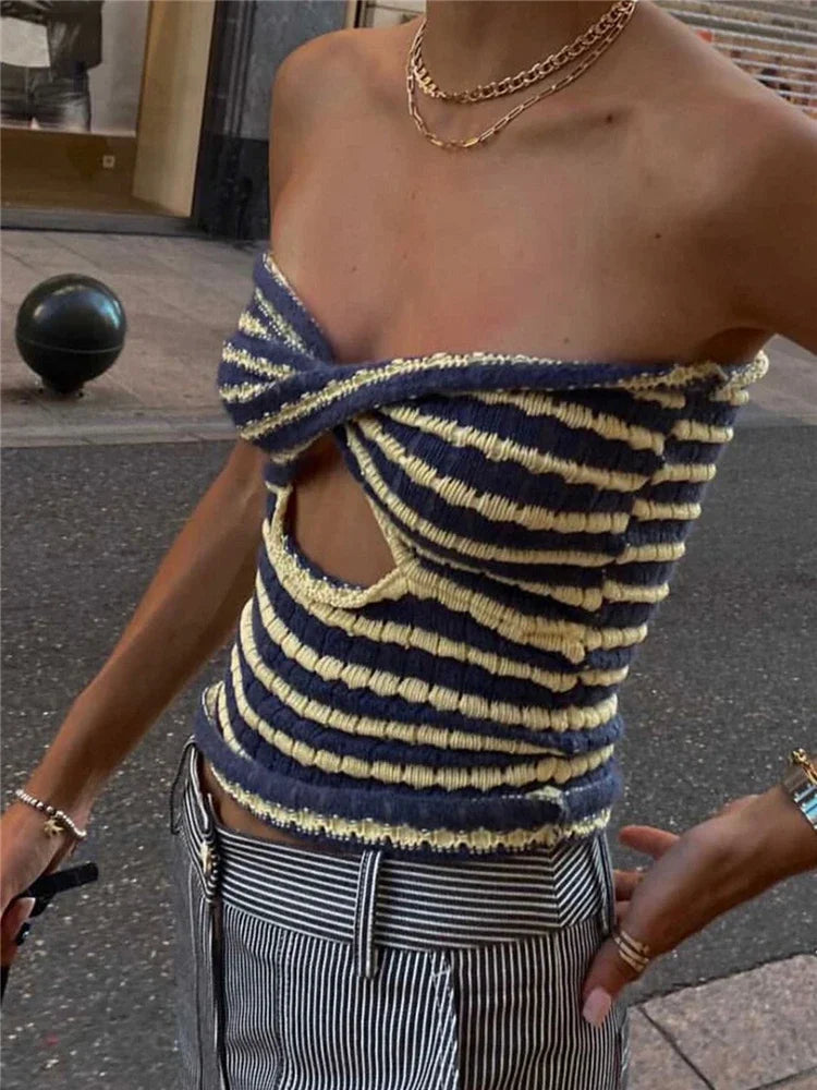 KIARA KNIT TOP