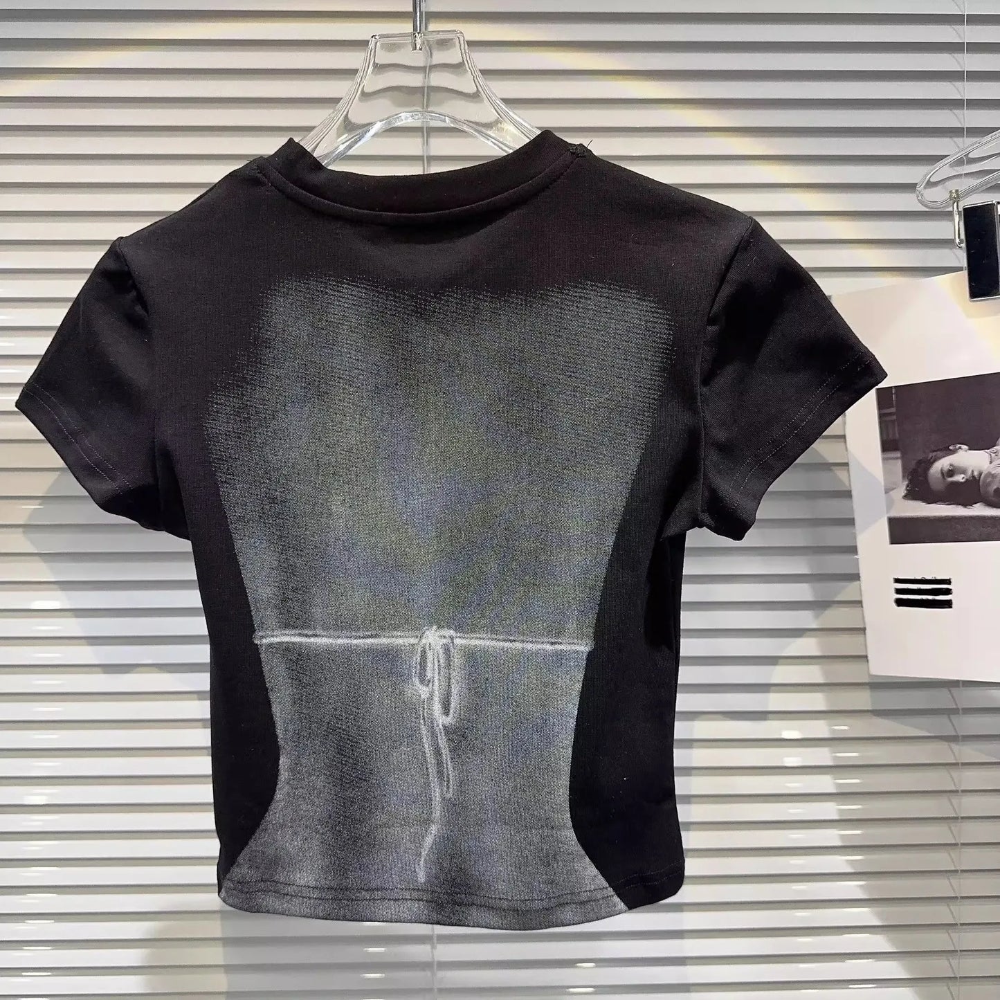 EVARI T-SHIRT