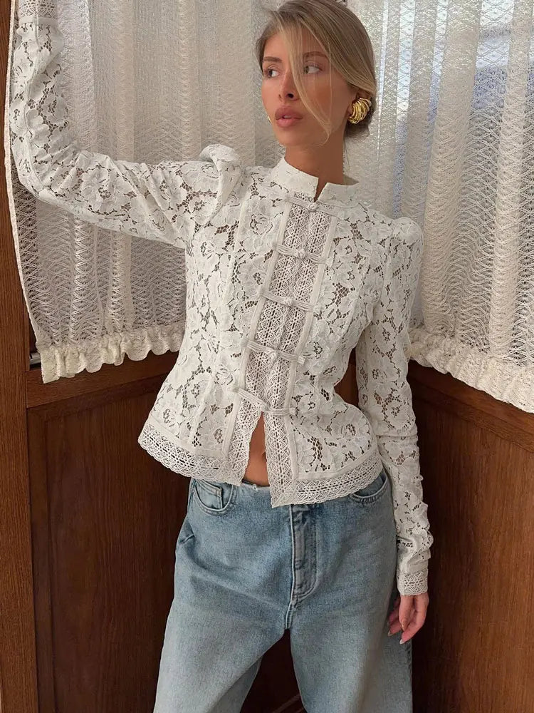 FONTAINE LACE BLOUSE