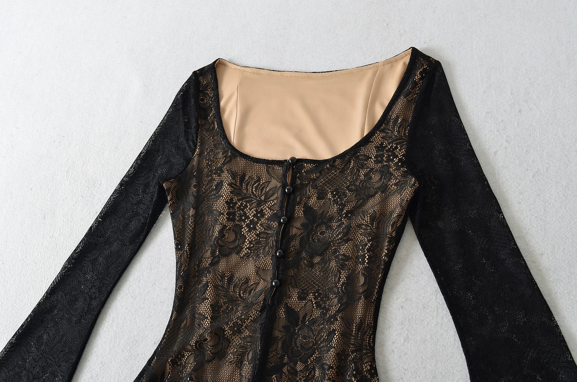 LIEN LACE MINI DRESS