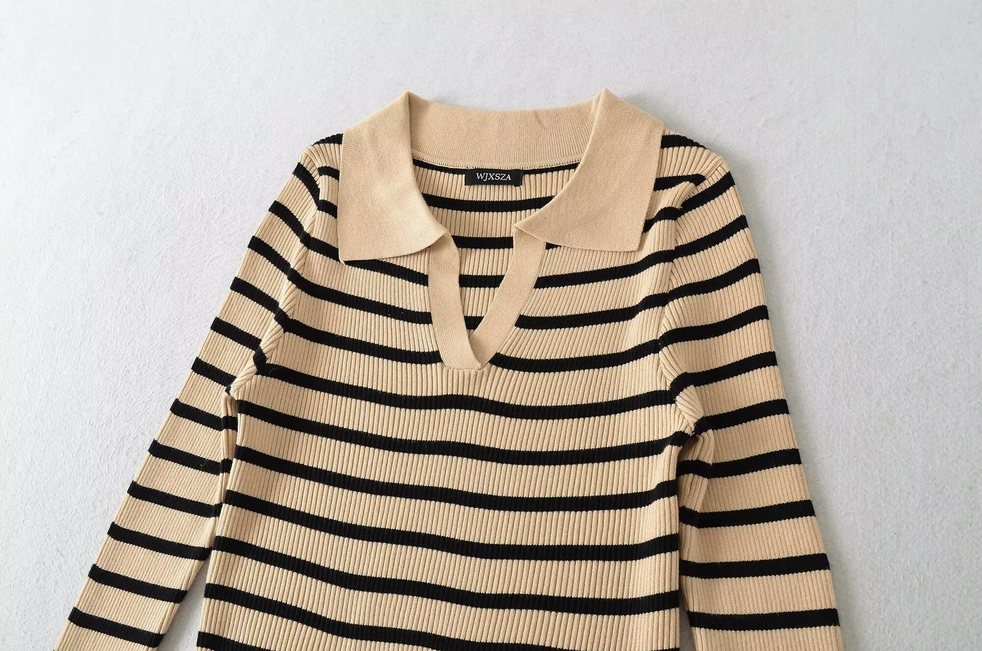 JOLIE KNITTED SWEATER