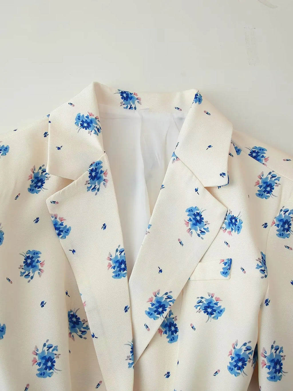 NINA FLORAL BLAZER