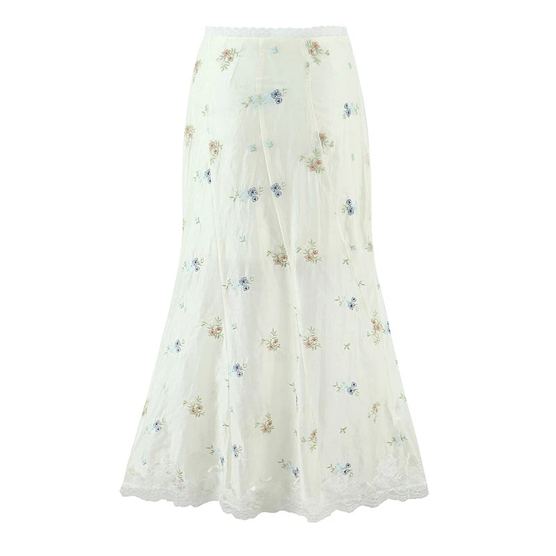EMERY CO-ORD FLORAL LACE SKIRT