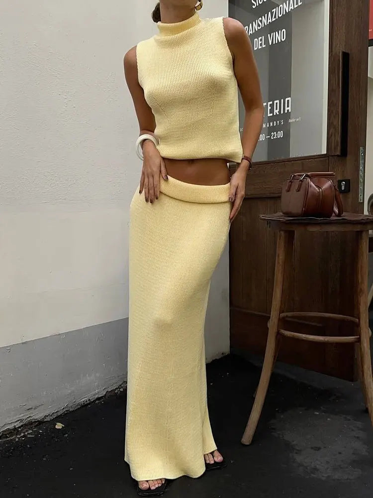 DAYANA KNIT TWO PIECE SET