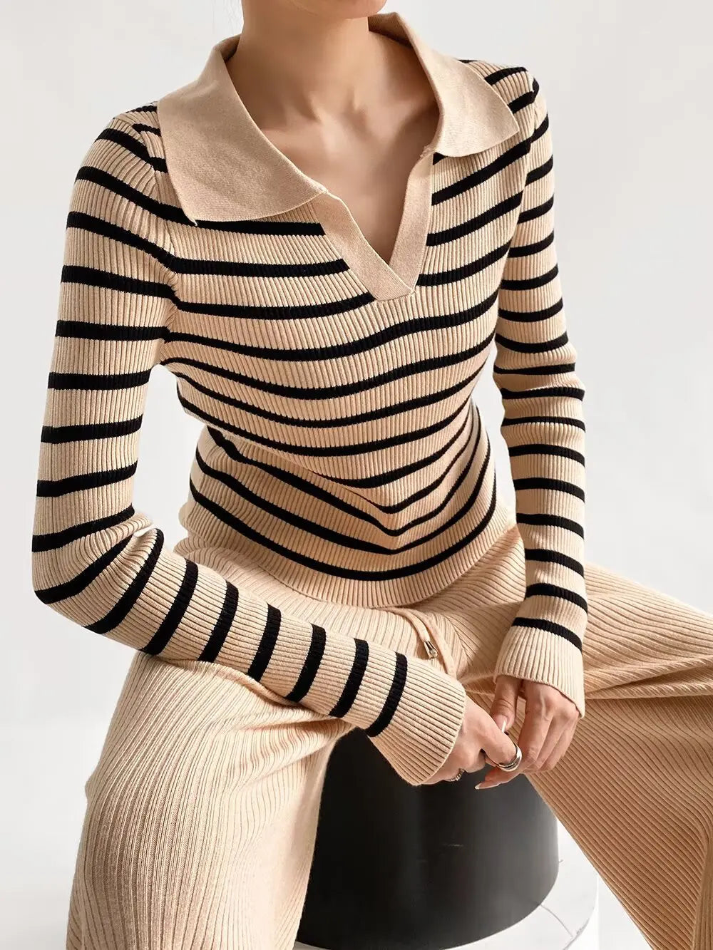 JOLIE KNITTED SWEATER