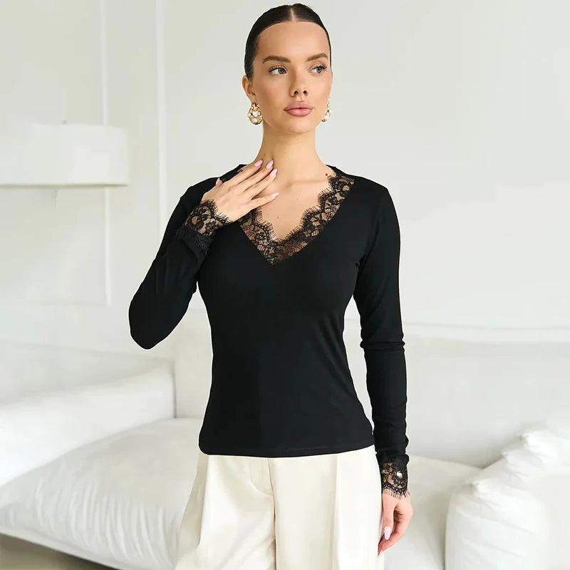 MEGHAN TOP
