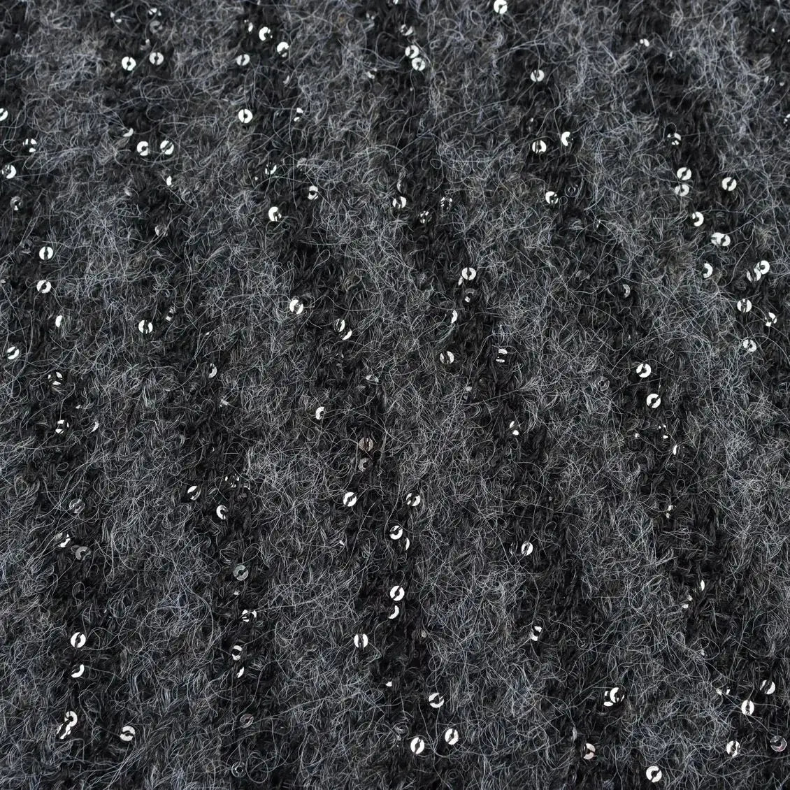 SEQUIN KNITTED SWEATER VEST